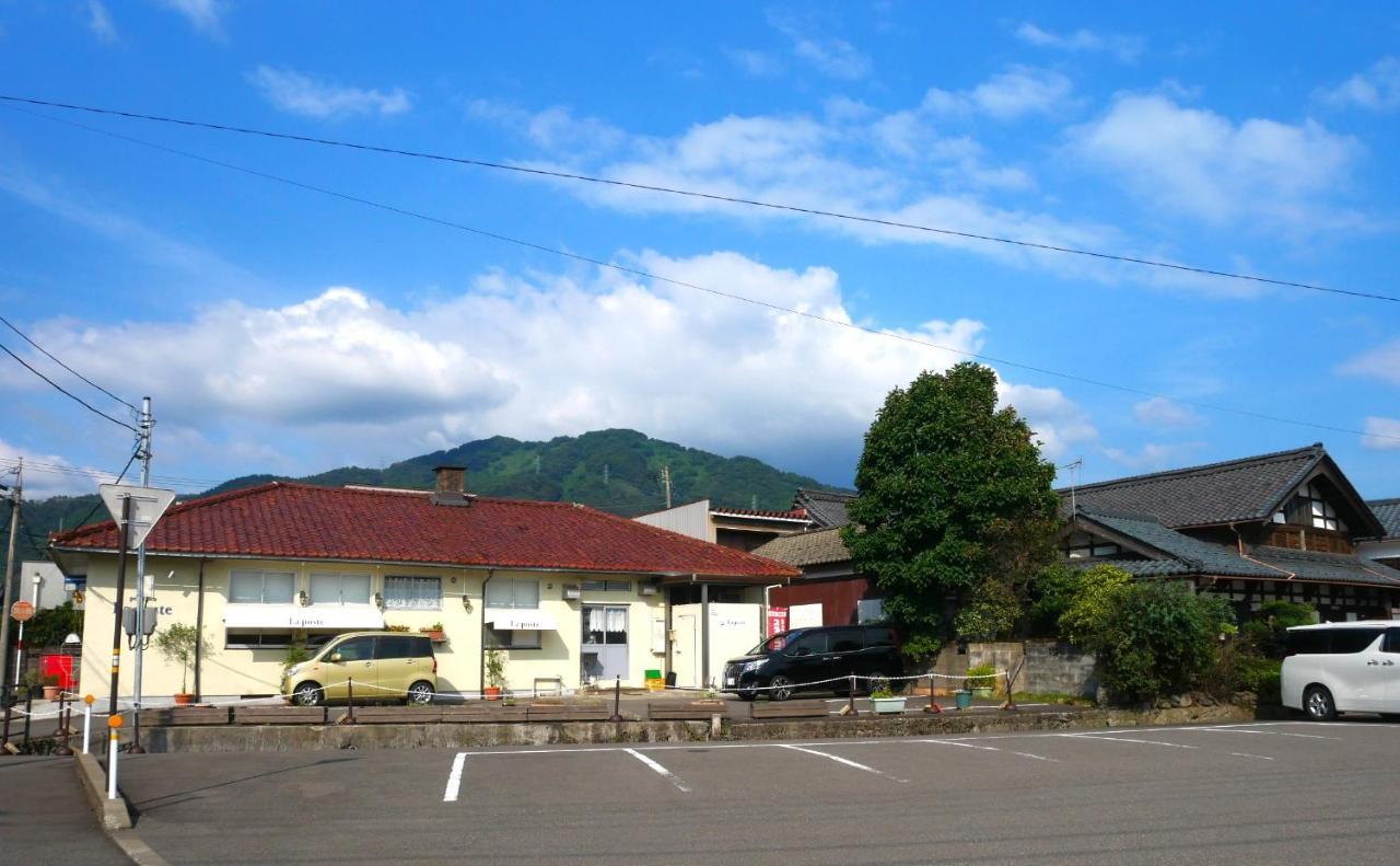 駅前宿舎 禪 Shared House Zen Eiheiji Екстериор снимка