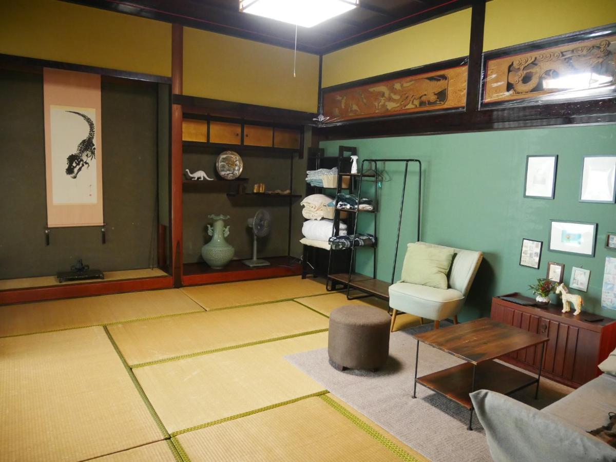 駅前宿舎 禪 Shared House Zen Eiheiji Екстериор снимка