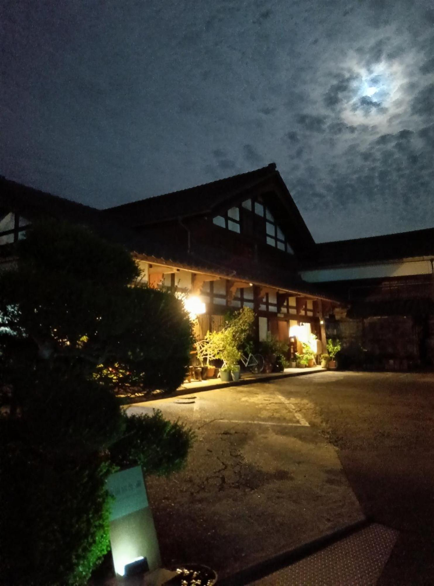 駅前宿舎 禪 Shared House Zen Eiheiji Екстериор снимка